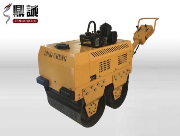 點(diǎn)擊查看詳細(xì)信息<br>標(biāo)題：DC-30C高配手扶式壓路機(jī) 閱讀次數(shù)：13369