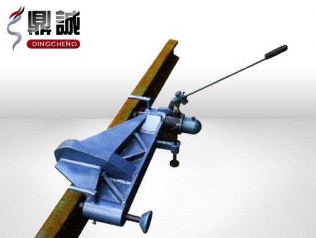 點擊查看詳細信息<br>標題：水平液壓彎軌機 閱讀次數(shù)：5302