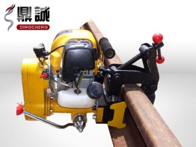 點擊查看詳細信息<br>標題：內(nèi)燃鋼軌鉆孔機 閱讀次數(shù)：5153