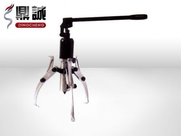 點(diǎn)擊查看詳細(xì)信息<br>標(biāo)題：整體式液壓拉馬 閱讀次數(shù)：5349